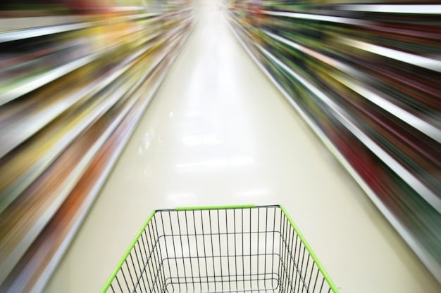 A split image showing on one side a busy, large warehouse grocery store aisle with loaded shopping carts, and on the other, a neatly packaged delivery box from an online subscription service on a doorstep, illustrating the contrast between the two shopping methods.